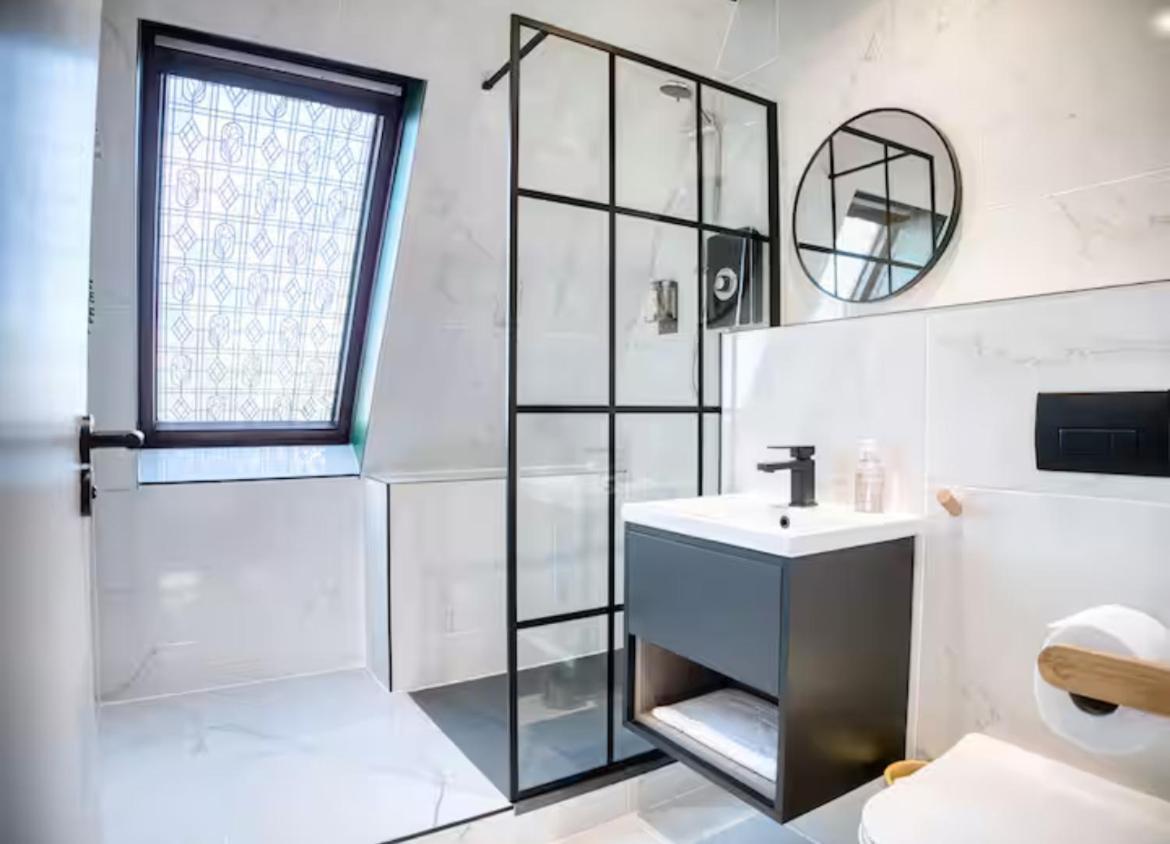 The Zen Den With Hot Tub And Garden Villa Londra Exterior foto